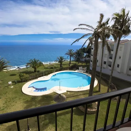 Palmeras 72 Menyber Nerja