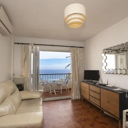 Palmeras 72 Menyber * Nerja