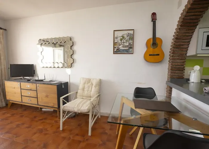 Apartamento Palmeras 72 Menyber Nerja